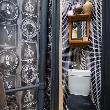 Boutique Cosy Townhouse In The Heart Of Hesdin With Jacuzzi Tatil Evi Hesdin