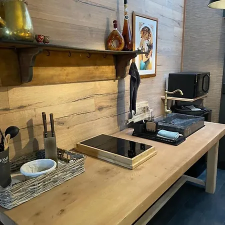 Boutique Cosy Townhouse In The Heart Of Hesdin With Jacuzzi Tatil Evi *