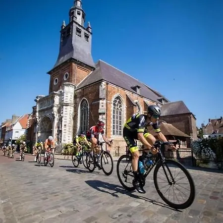 Cosy House With Luxury Jacuzzi Bath Vakantiehuis Hesdin