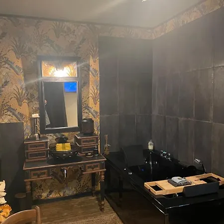 Tatil Evi Boutique Cosy Townhouse In The Heart Of Hesdin With Jacuzzi Hesdin