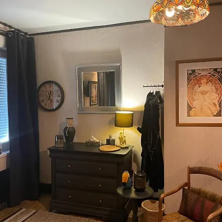 Boutique Cosy Townhouse In The Heart Of Hesdin With Jacuzzi Hesdin
